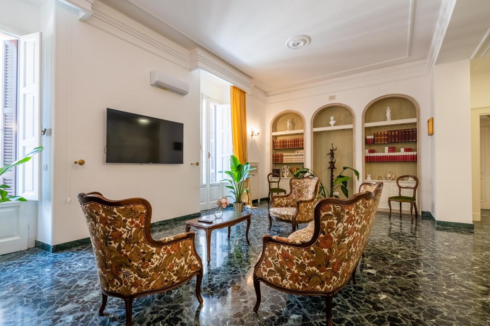 The One - Luxury Seaview With Piano